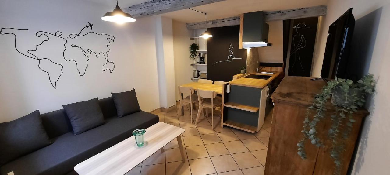 Les Gites De La Brasserie D'Aubrives La Malterie Et La Houblonniere Bagian luar foto