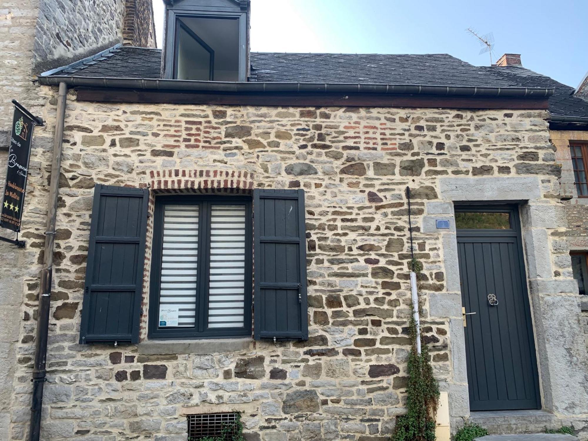 Les Gites De La Brasserie D'Aubrives La Malterie Et La Houblonniere Bagian luar foto