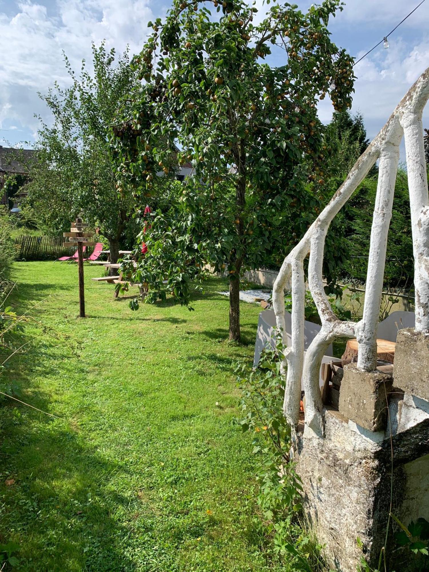 Les Gites De La Brasserie D'Aubrives La Malterie Et La Houblonniere Bagian luar foto